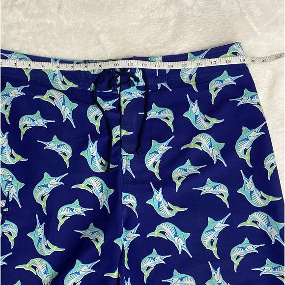 Fish & Tackle Vibrant Blue Marlin Print Swim Shorts - Picture 7 of 8
